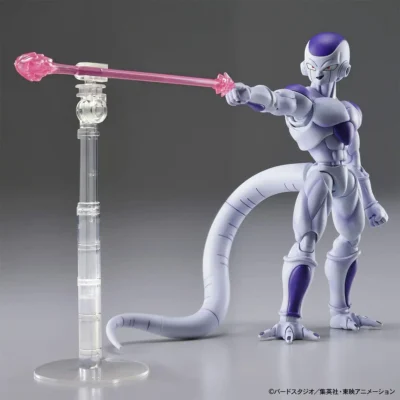 Modello da assemblare Figure-rise Standard di Freezer nella sua forma finale da Dragon Ball Z con scatola