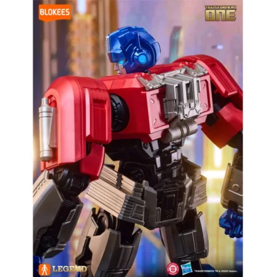 Model kit Blokees Action Edition di Optimus Prime e Orion Pax dal film Transformers One